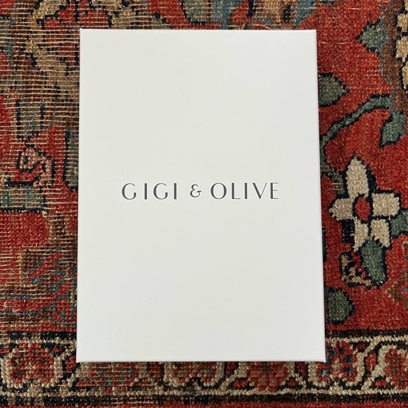 Gigi & Olive Classic Ivory Silk Bow